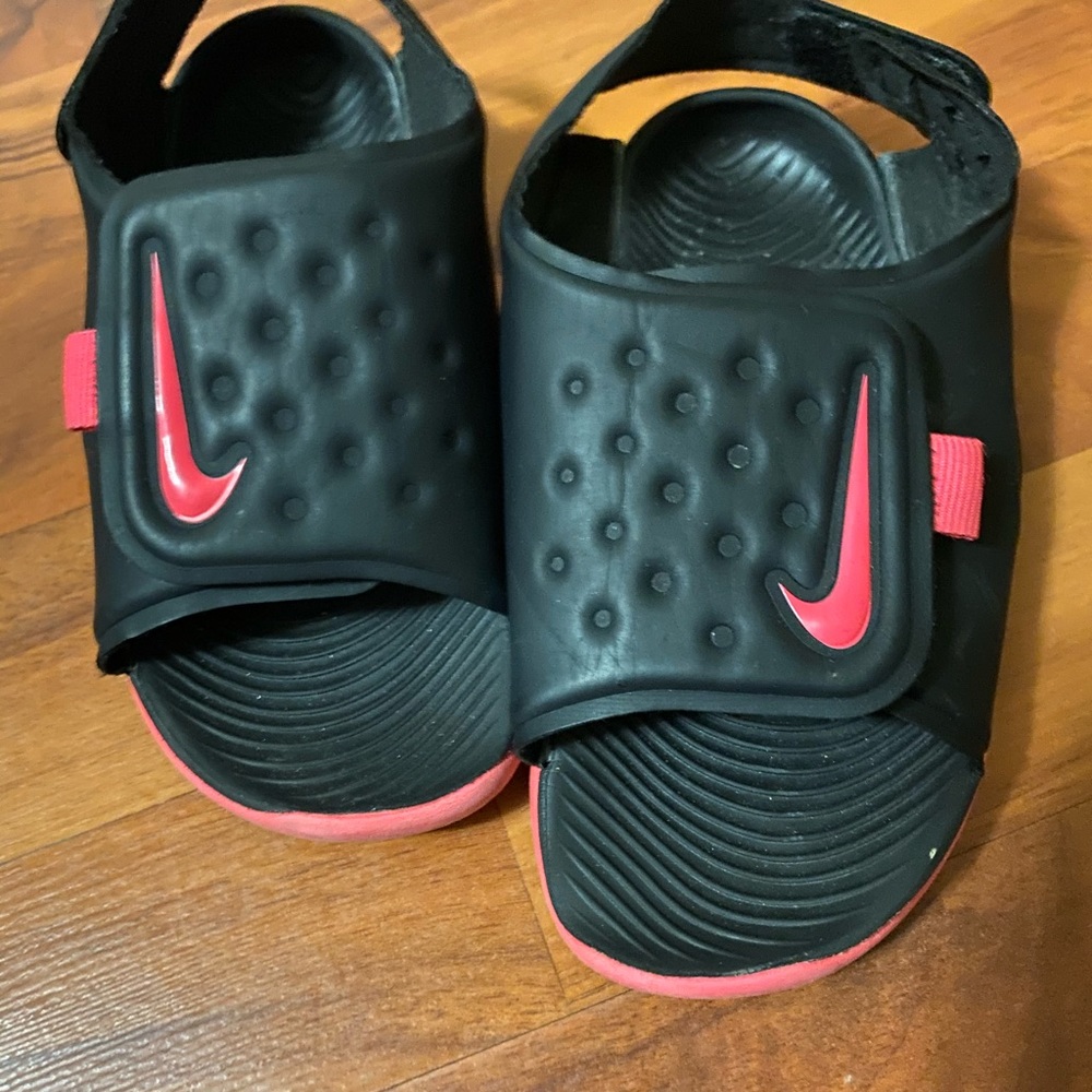 Nike Toddler Slides